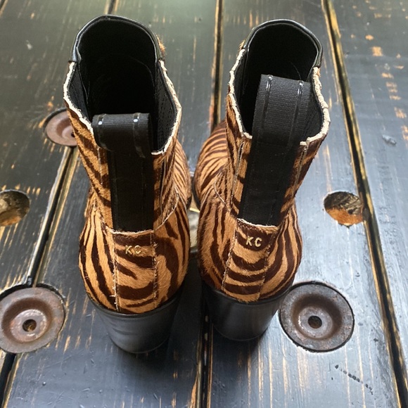 Kenneth Cole Animal Print Fur Heeled Ankle Boots - Picture 6 of 13